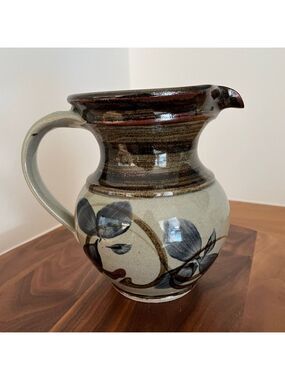 ST. ANDREWS POTTERY Litre Round Jug Hand Made Pitcher With Handle Celadon Glaze